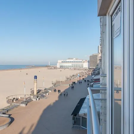 Daire Lecomte - The Shoreline Collection 13